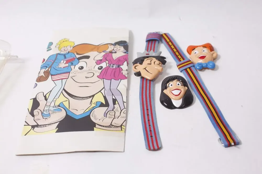 1989 Archie Comics Watch with Striped Strap and Character Faces ~ 260806-WH 528